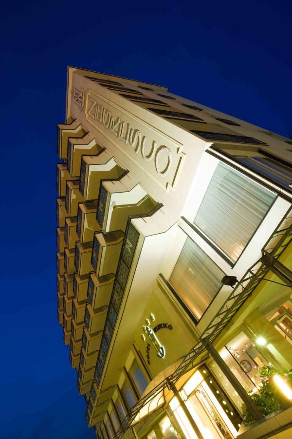 Hotel Negresco Каттоліка Екстер'єр фото